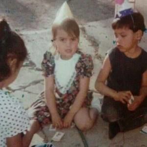 Meet your Posher, Raquel